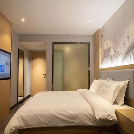 Thank Inn Chain Hotel Hunan Huaihua Hecheng District South High Speed Rail Station Bagian luar foto